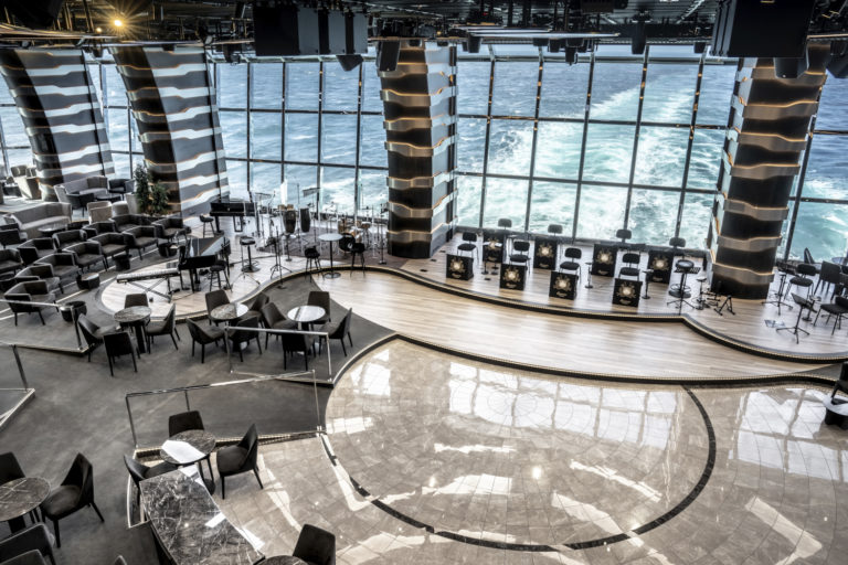 MSC Euribia, Carousel Lounge